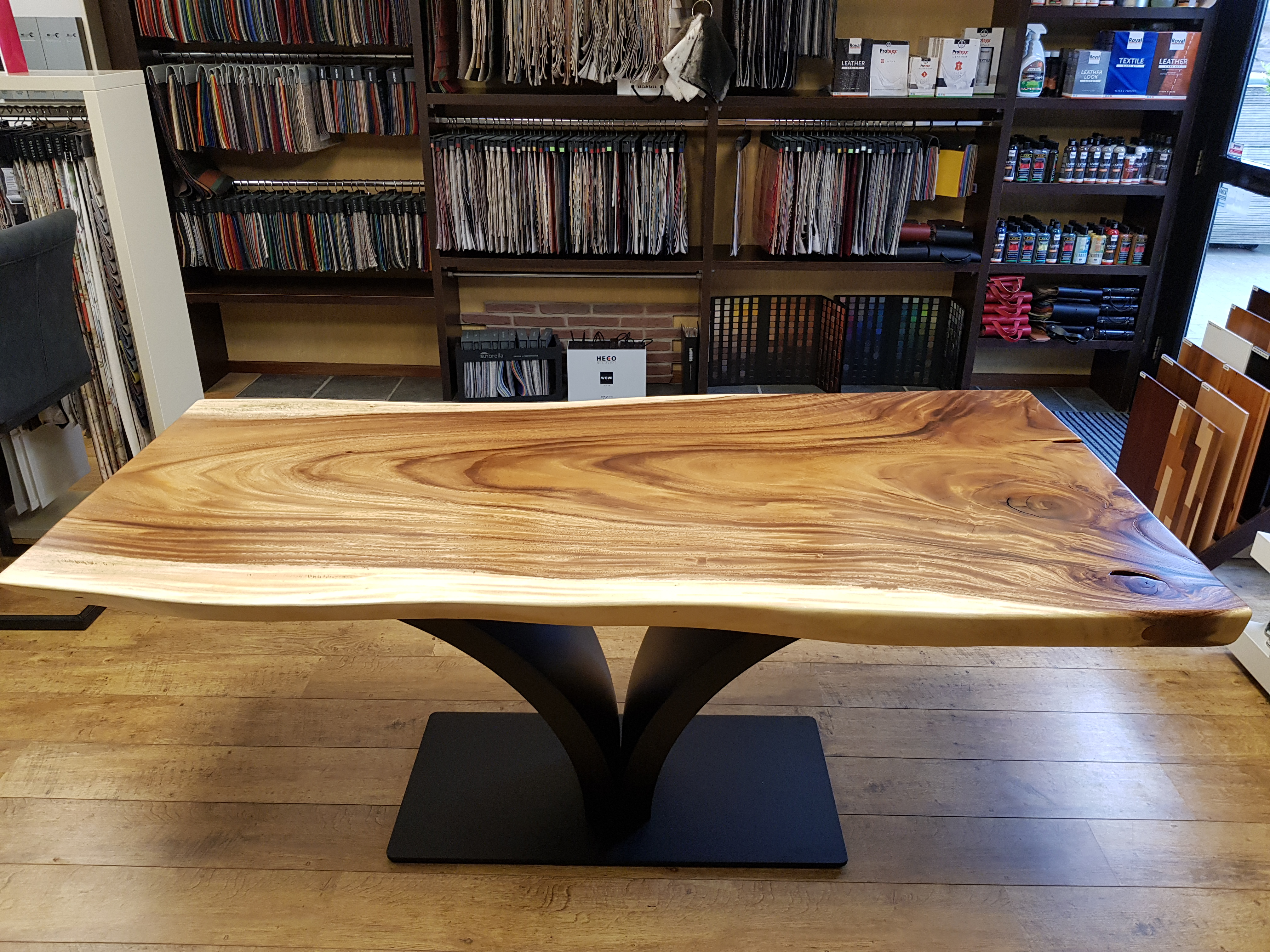 boomstamtafel_van_suar_hout1.jpg